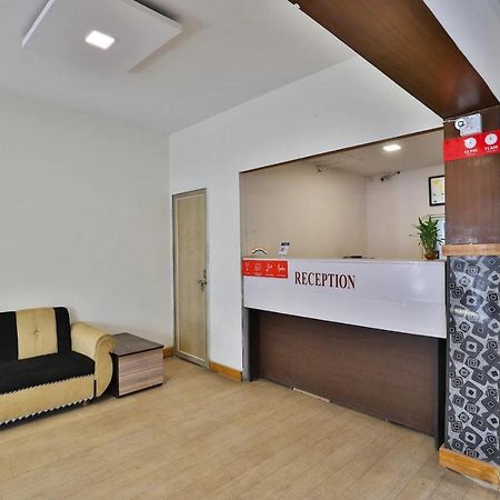 Hotel Mayura, Ankleshwar Екстер'єр фото