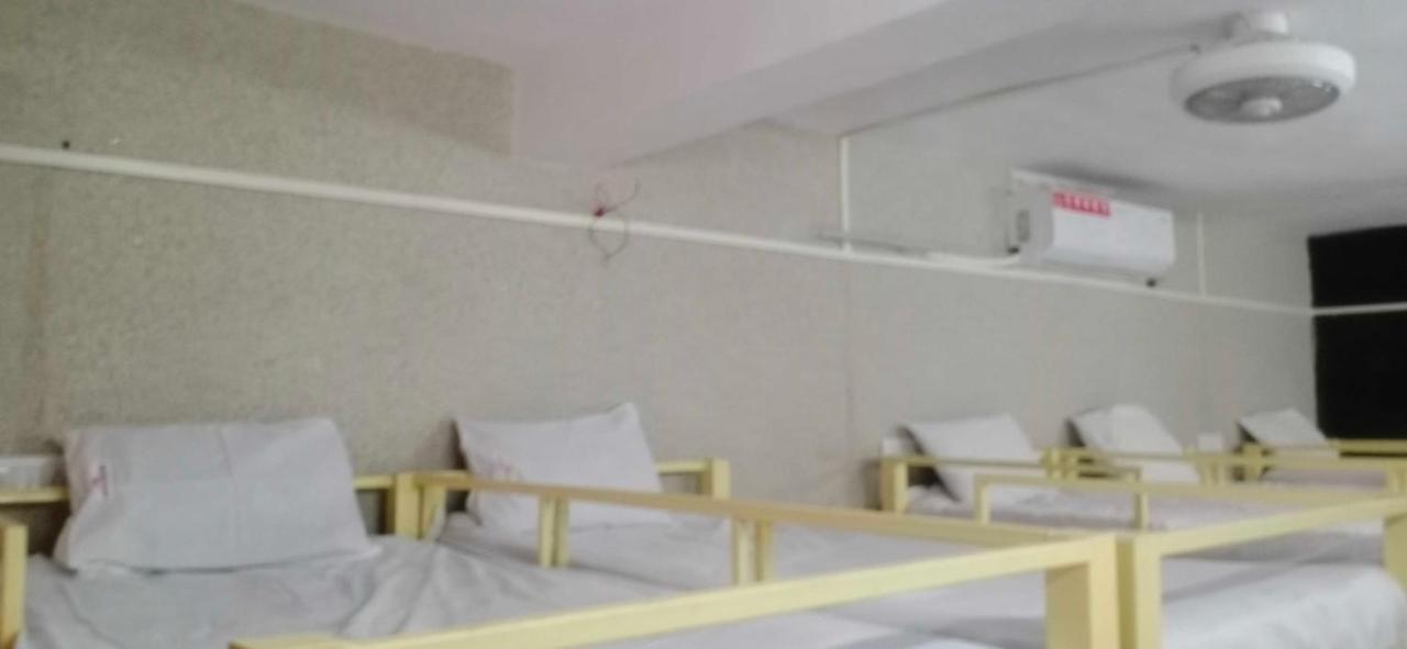 Hotel Mayura, Ankleshwar Екстер'єр фото
